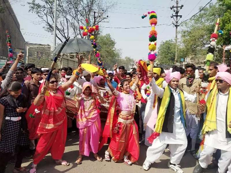 भोंगऱ्या बाजार काय आहे? जाणून घ्या...