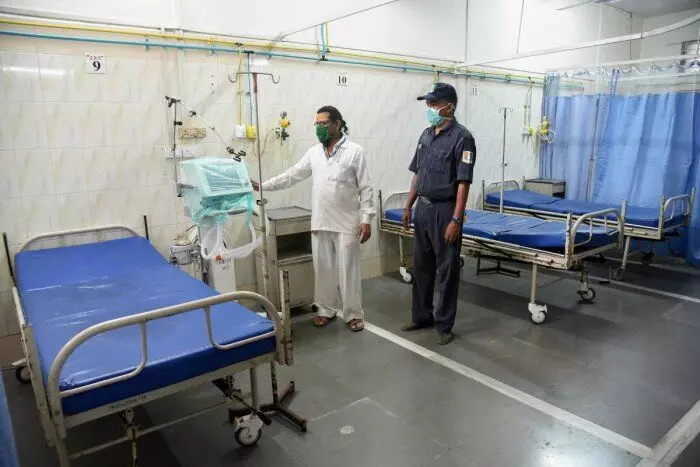 CoronaVirus: महाराष्ट्रात पहिला बळी, ६४ वर्षीय रुग्णाचा मुंबईत मृत्यू